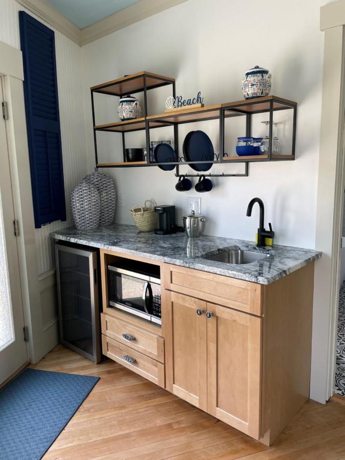 The Tern Inn Bed & Breakfast And Cottages West Harwich Экстерьер фото