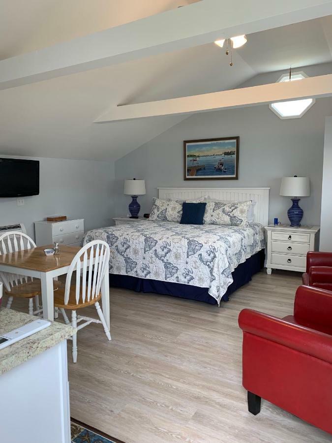 The Tern Inn Bed & Breakfast And Cottages West Harwich Экстерьер фото